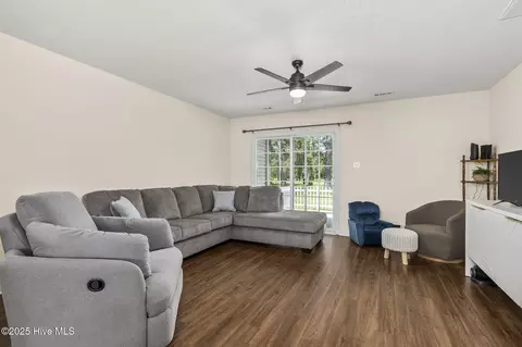 601 Pelletier Loop Rd #M76 SILVER CREEK TOWNHOMES, Peletier, NC 28584 photo 3
