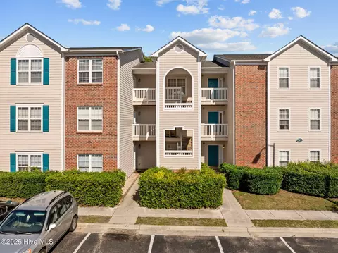 721 Melba Ct #F, Wilmington, NC 28405