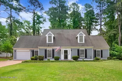 246 S Hillcrest Dr, Goldsboro, NC 27534