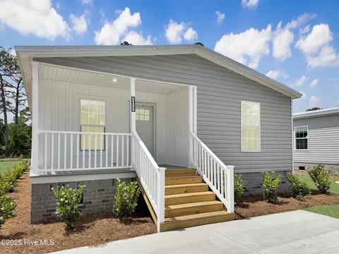 1017 Pine Ridge Ct, Castle Hayne, NC 28429
