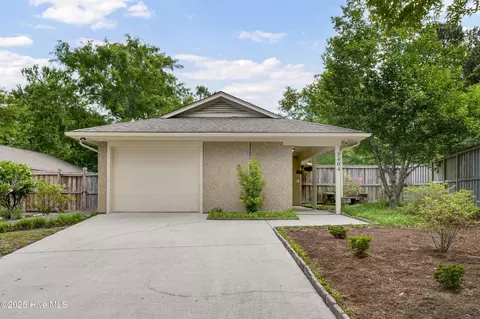 7404 Countywood Way, Wilmington, NC 28411