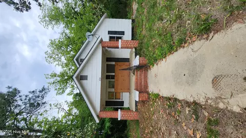 224 W Walter St, Whiteville, NC 28472