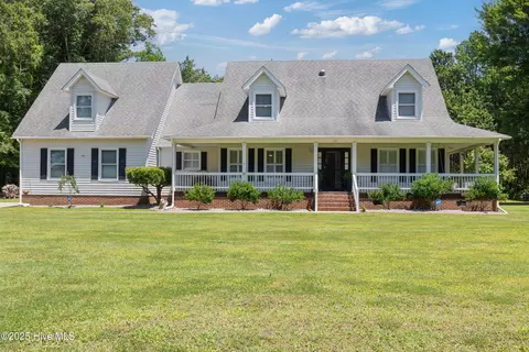 338 Country Club Rd, Camden, NC 27921