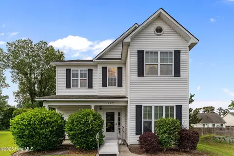 4979 Montserrat Dr, Southport, NC 28461