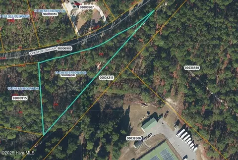 14 Chestertown Dr, Pinehurst, NC 28374