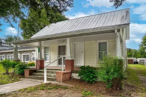 6217 Deans St, Bailey, NC 27807 photo 2