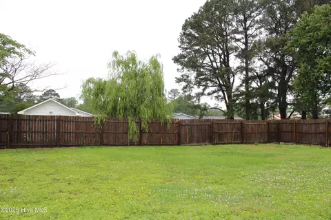 Exterior - 118 Turtle Shell Rd, Richlands, NC 28574 photo 3 of 4