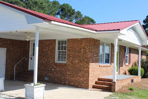 Exterior - 118 Turtle Shell Rd, Richlands, NC 28574 photo 2 of 4