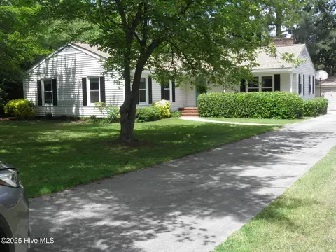 1316 Mcduffers Rd, Rocky Mount, NC 27804