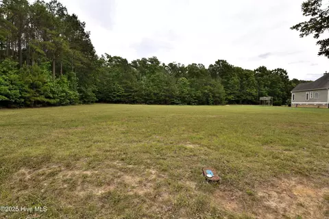 6757 Colleen Dr, Rocky Mount, NC 27803