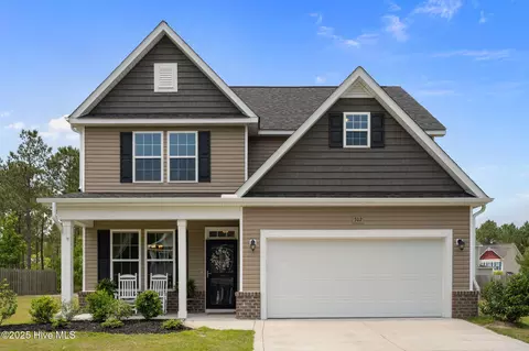 302 Neuse Dr, Holly Ridge, NC 28445
