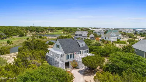 6 Coots Ct, Bald Head Island, NC 28461