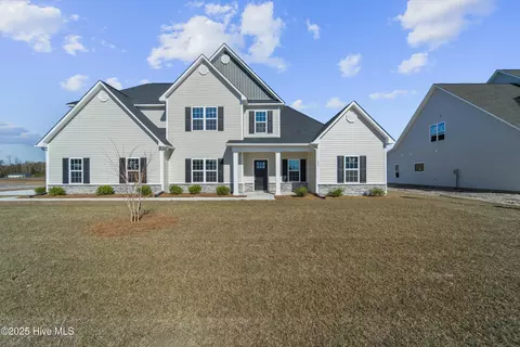 303 Water Wagon Trl, Jacksonville, NC 28546