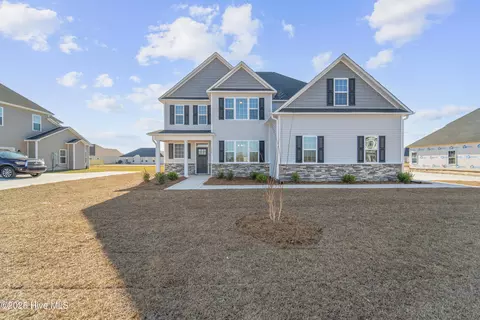 312 Water Wagon Trl, Jacksonville, NC 28546