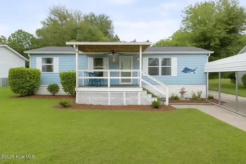 6617 Sago Palm Dr, Wilmington, NC 28412