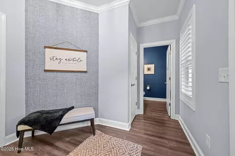 Entry Way - 708 Cordgrass Rd, Hampstead, NC 28443 photo 2 of 3