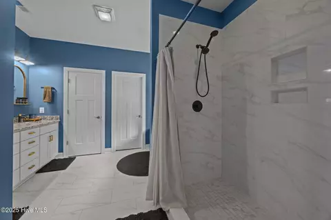 Bath - 708 Cordgrass Rd, Hampstead, NC 28443 photo 1 of 4