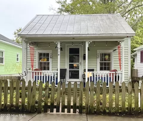 514 S 6th St, Wilmington, NC 28401