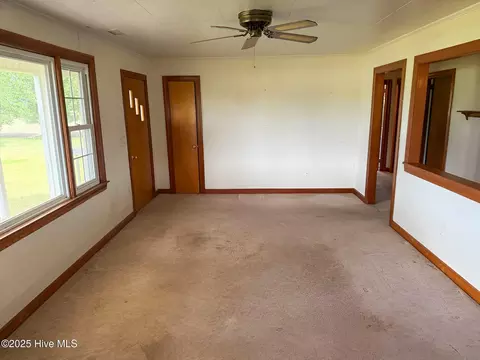 Living - 17 Wheat Patch Rd, Belhaven, NC 27810 photo 1 of 5