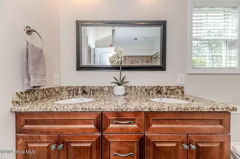 Bath - 140 Leesville Loop, Aberdeen, NC 28315 photo 1 of 6