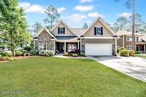 140 Leesville Loop, Aberdeen, NC 28315