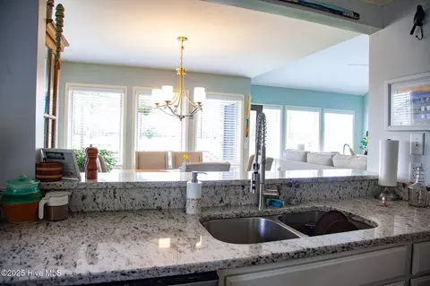 109 Egret Ct, Hampstead, NC 28443 photo 9