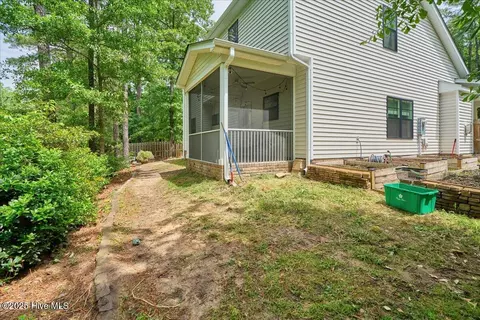 Exterior - 11 Bedford Cir, Pinehurst, NC 28374 photo 10 of 15