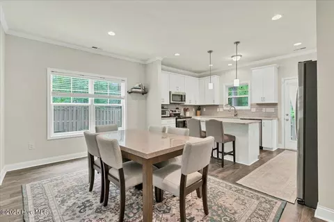Dining - 11 Bedford Cir, Pinehurst, NC 28374 photo 4 of 4
