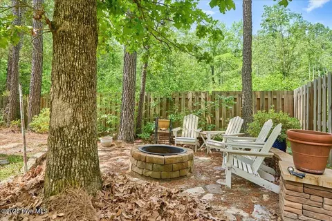 Exterior - 11 Bedford Cir, Pinehurst, NC 28374 photo 13 of 15