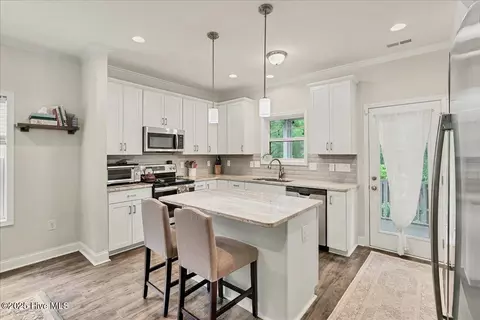 Kitchen - 11 Bedford Cir, Pinehurst, NC 28374 photo 1 of 7