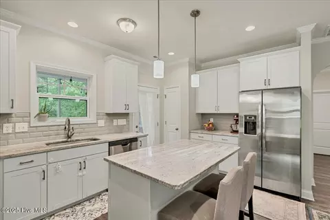Kitchen - 11 Bedford Cir, Pinehurst, NC 28374 photo 2 of 7