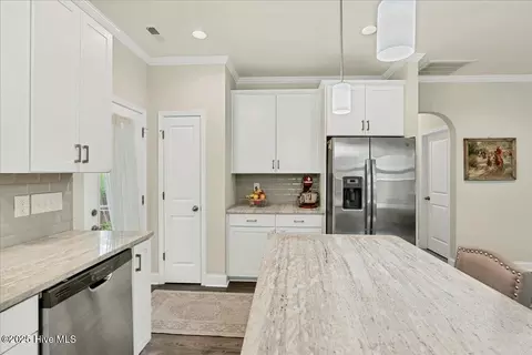Kitchen - 11 Bedford Cir, Pinehurst, NC 28374 photo 3 of 7