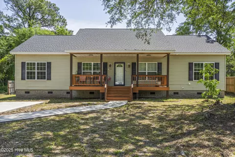 7036 Ruth Ave, Wilmington, NC 28411
