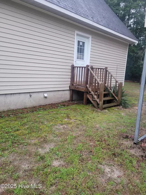 1810 Hickerson Cir, Deep Run, NC 28525 photo 19