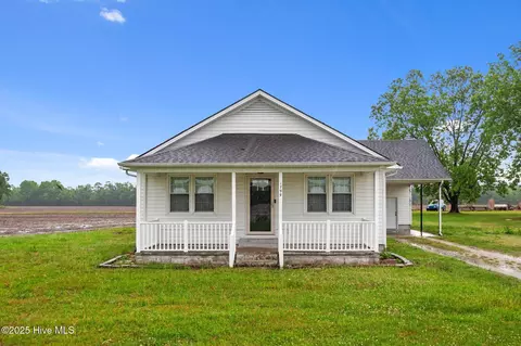 1799 Cayton Rd, Chocowinity, NC 27817