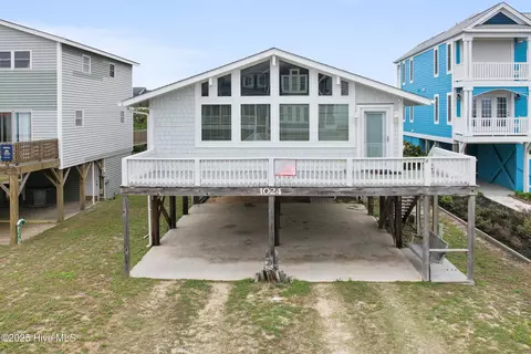1024 Ocean Blvd W, Holden Beach, NC 28462