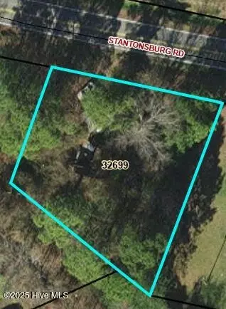 5621 Stantonsburg Rd, Farmville, NC 27828