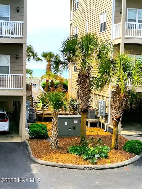 1701 Salter Path Rd #101-J, Indian Beach, NC 28512