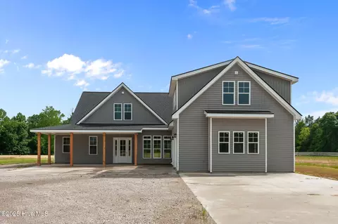 2176 Free Union Church Rd, Pinetown, NC 27865