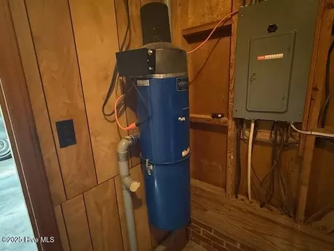 Other - 1060 Taylor Rd, Chocowinity, NC 27817 photo 6 of 7