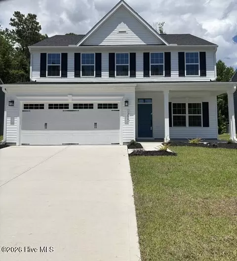 1206 Middle Crest Dr NE, Bolivia, NC 28422