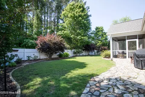 102 E Stockton Pl, Hampstead, NC 28443 photo 4
