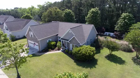 102 E Stockton Pl, Hampstead, NC 28443 photo 2
