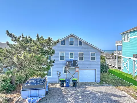 379 Ocean Blvd W, Holden Beach, NC 28462