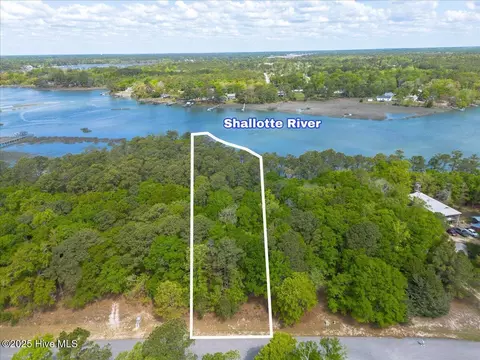 1813 Harbour Edge Ln SW, Supply, NC 28462