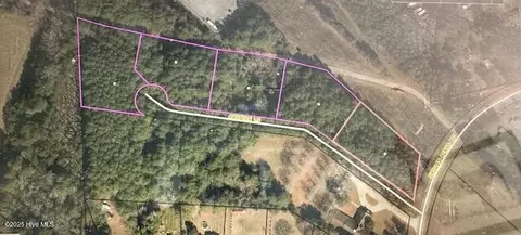 100 Abittan Ln, Point Harbor, NC 27964