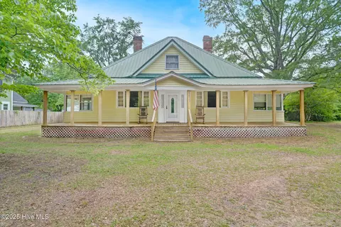 2377 Us Highway 220, Ellerbe, NC 28338