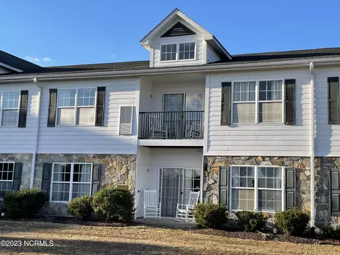 492 Little River Farm Blvd #106 A, Carthage, NC 28327