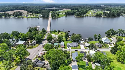 View/Area - 105 N Main St, Bath, NC 27808 photo 1 of 7