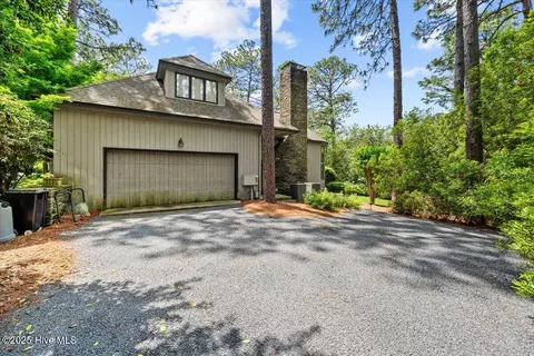 10 Brookline Dr, Pinehurst, NC 28374 photo 5